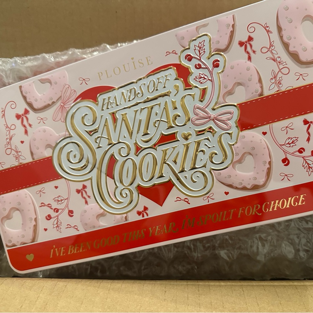 P.Louise Santas Cookies Spoilt For Choice Blush Tin - Picture 9 of 10